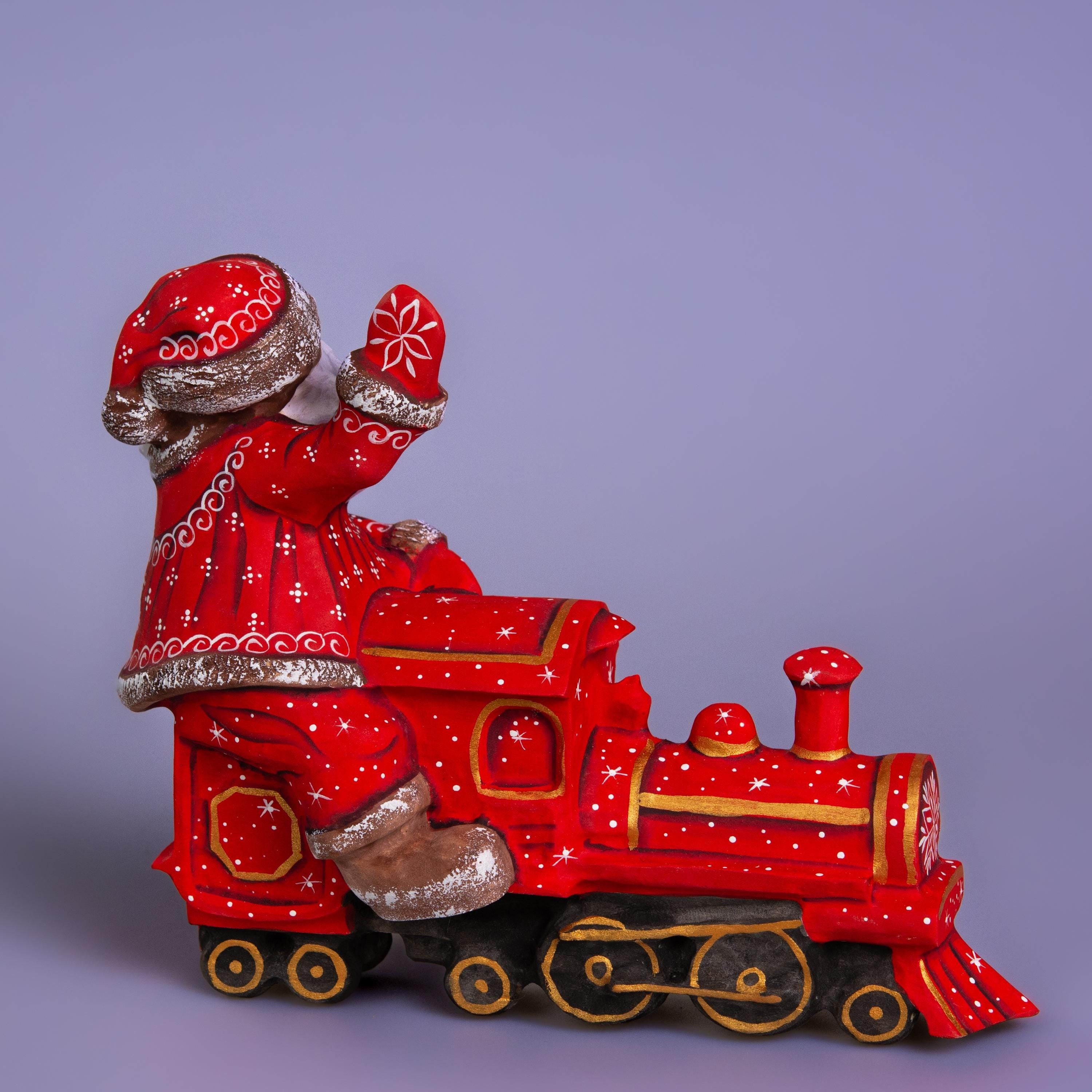 Hand Carved Wooden Santa Claus Figurine: Christmas Train Decor