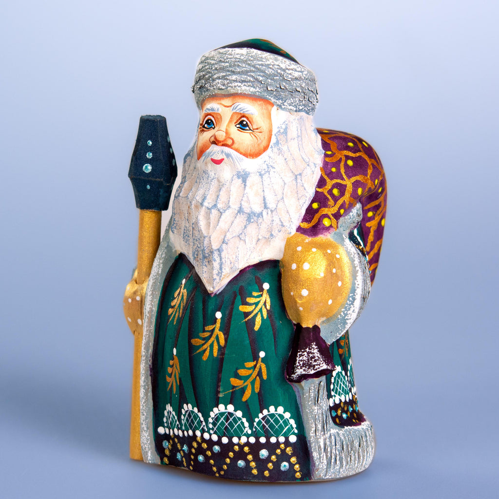 Old World Santa figurine 5.1 inch, green coat shelf decor