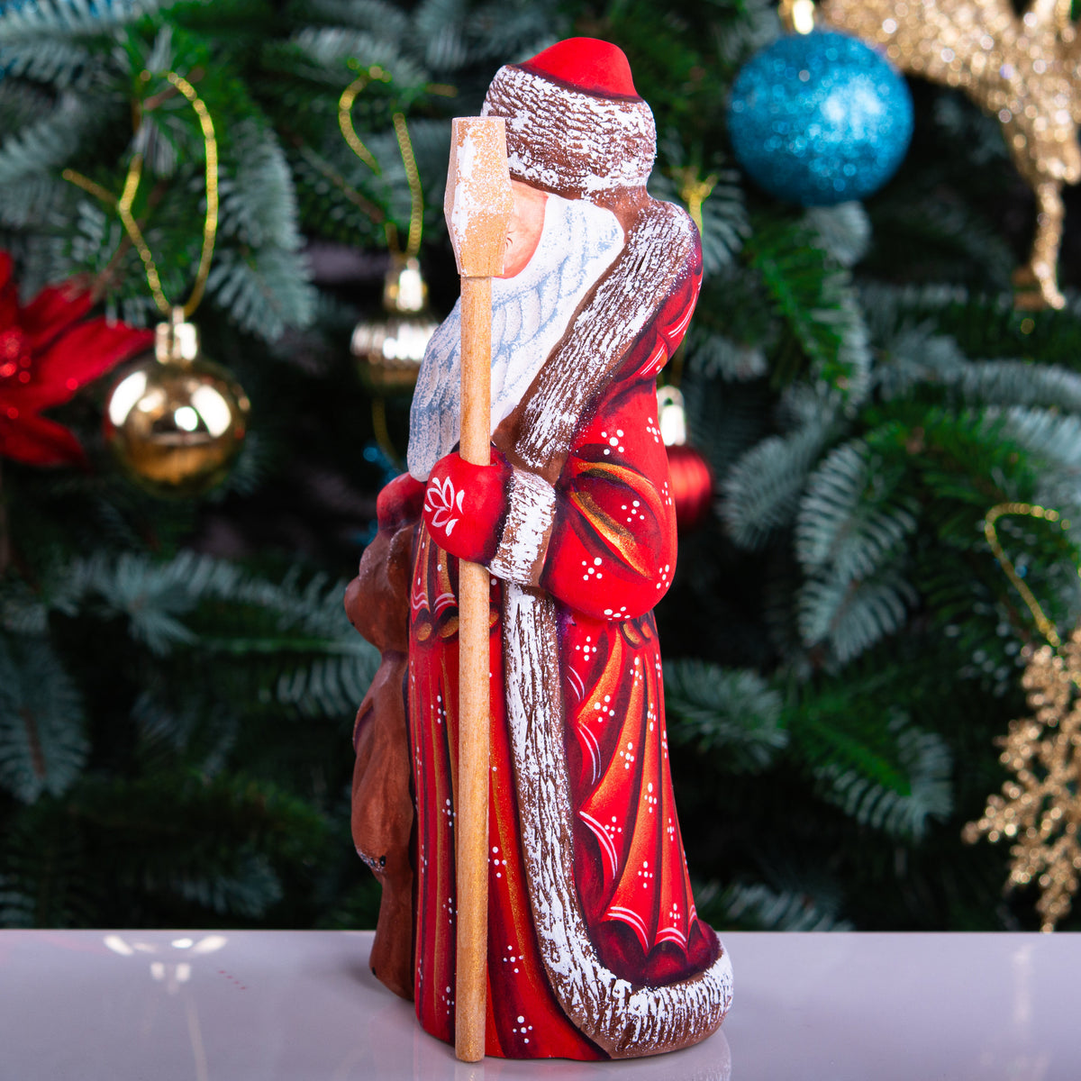 Hand Carved Wooden Santa Claus Figurine: 8" Christmas Decor