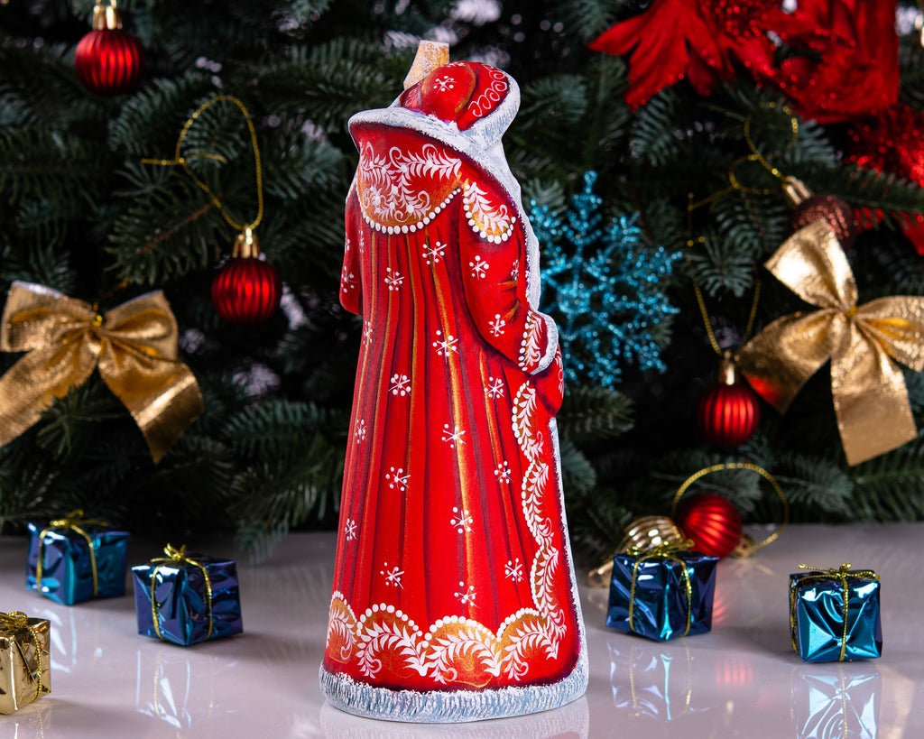 Hand Carved Wooden Santa Claus Figurine: 9" Christmas Decor