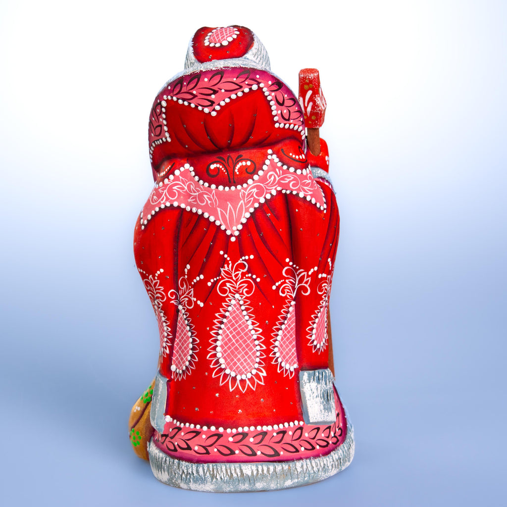 Old World Santa figurine 9.1 inch, folk art mantel decor