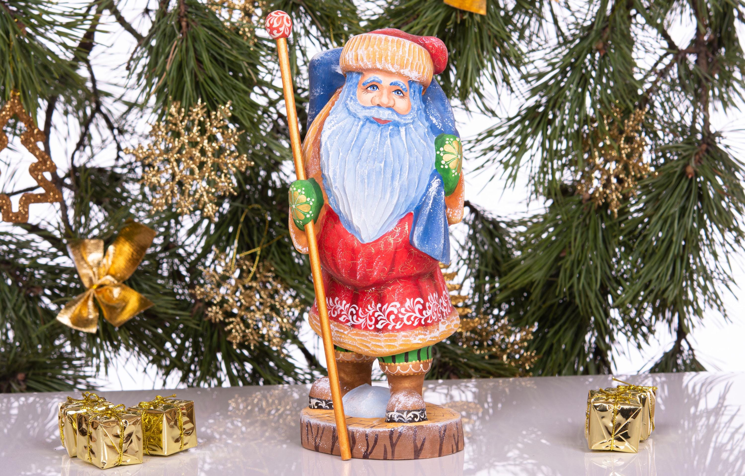 Woodland Santa wooden figurine 10 inch, squirrels with berries, Christmas mantel decor