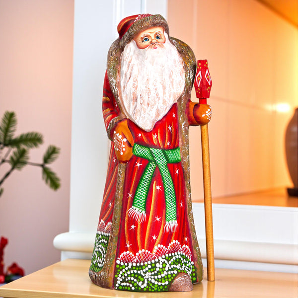 Wooden Santa Figurine 9
