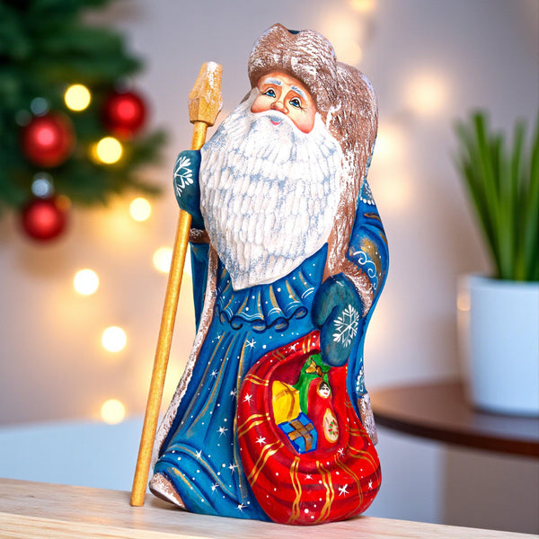 Hand Carved Wooden Santa Claus Figurine: Christmas Holiday Decor