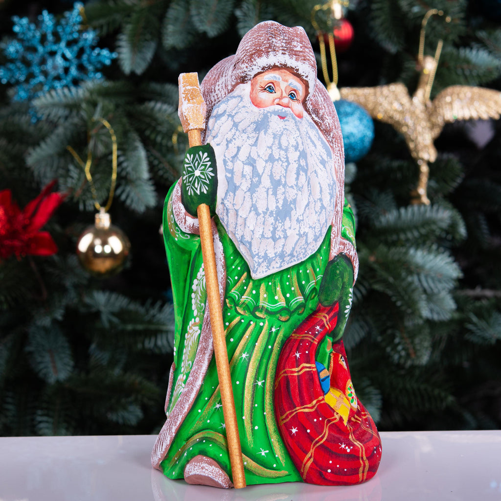 Hand-Carved Wooden Santa Claus Figurine: Holiday Home Decor