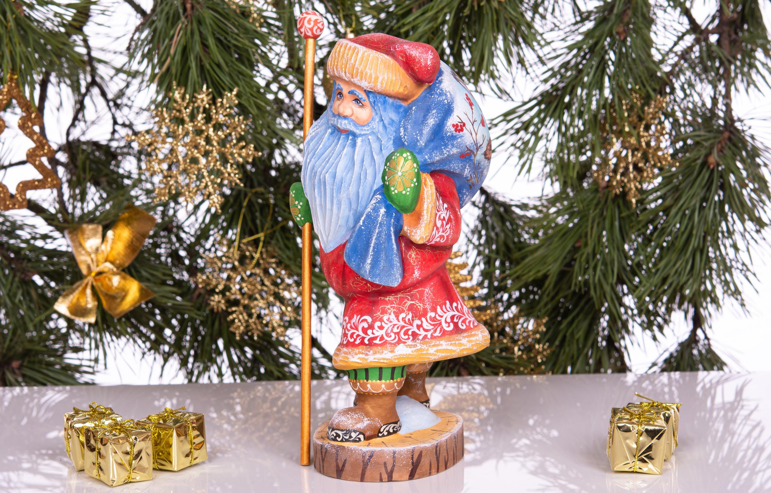 Woodland Santa wooden figurine 10 inch, squirrels with berries, Christmas mantel decor