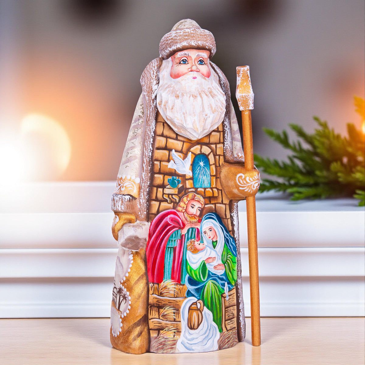 Santa Figurine 9", Nativity Scene, White & gold Coat, Old World