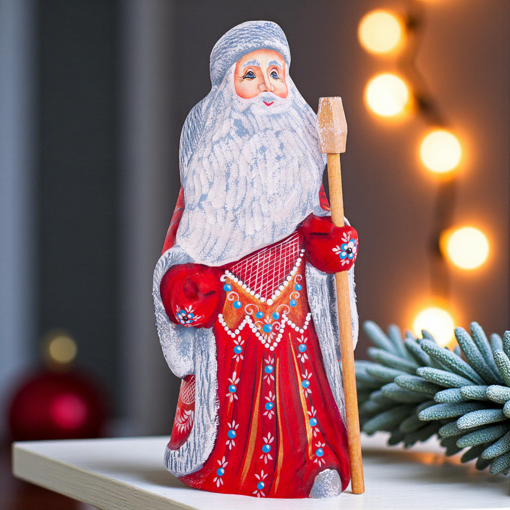 Hand-Carved Wooden Santa Claus Figurine: Signed Christmas Decor