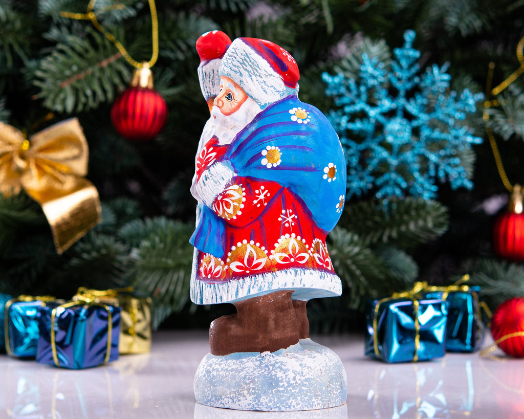 Wooden hand carved Santa Claus figurine 6.5" - funny Christmas gift idea for Christmas home decoration indoor - made in Ukraine