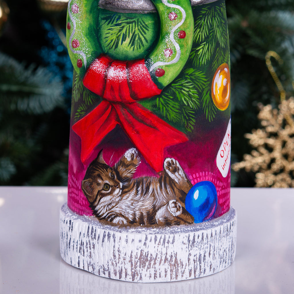 Tall Santa Claus wooden figurine 11 inch, wreath and kittens, pet lover holiday decor