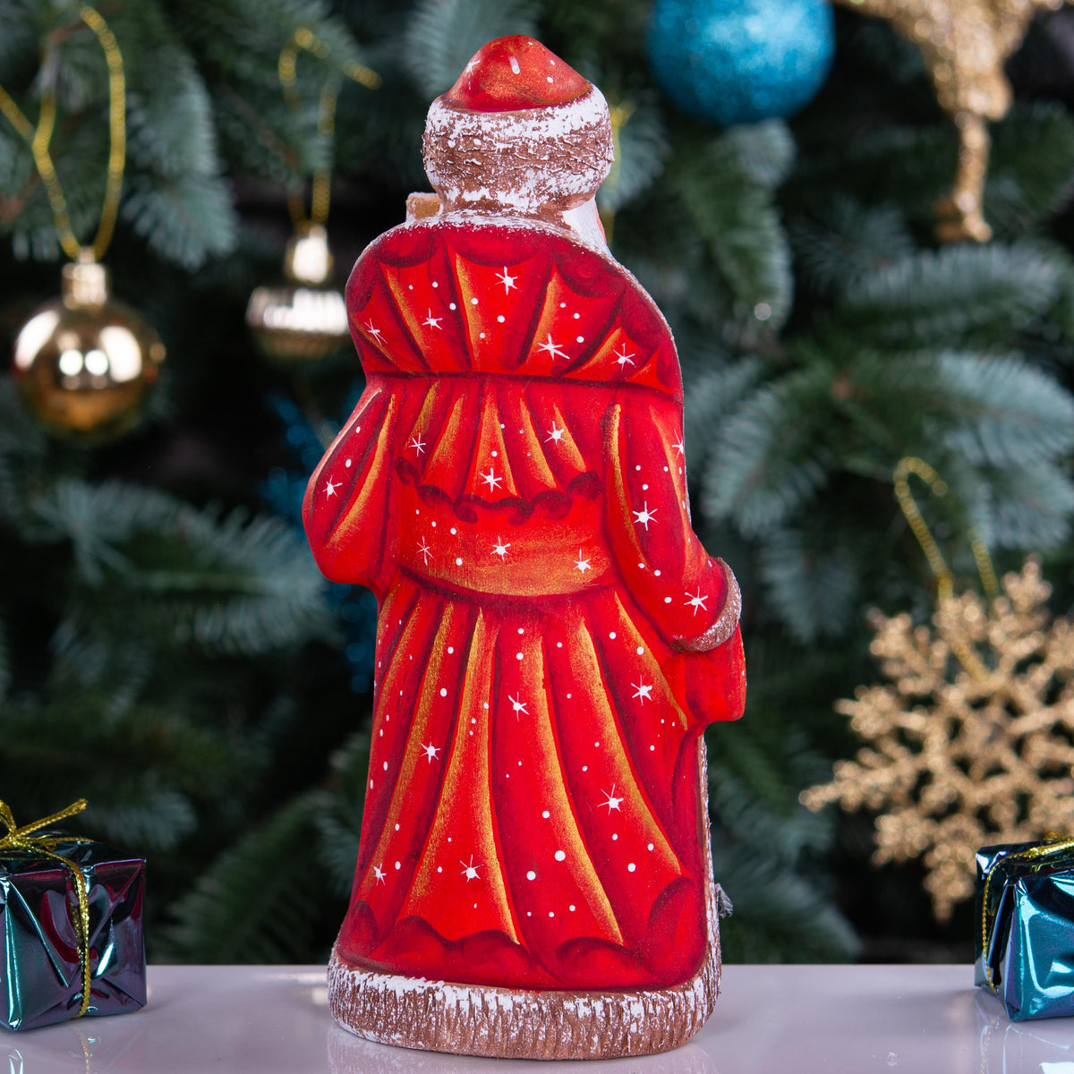 Old World Santa Figurine 7", Holy Family Nativity, Hand Painted