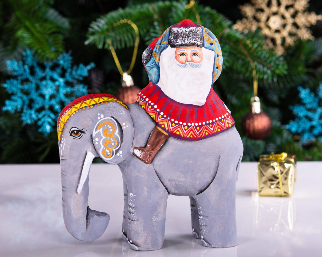 Wooden Hand Carved Santa Claus figurine, Handmade Christmas Home Decor, Hand painted funny Christmas gift made in Ukraine