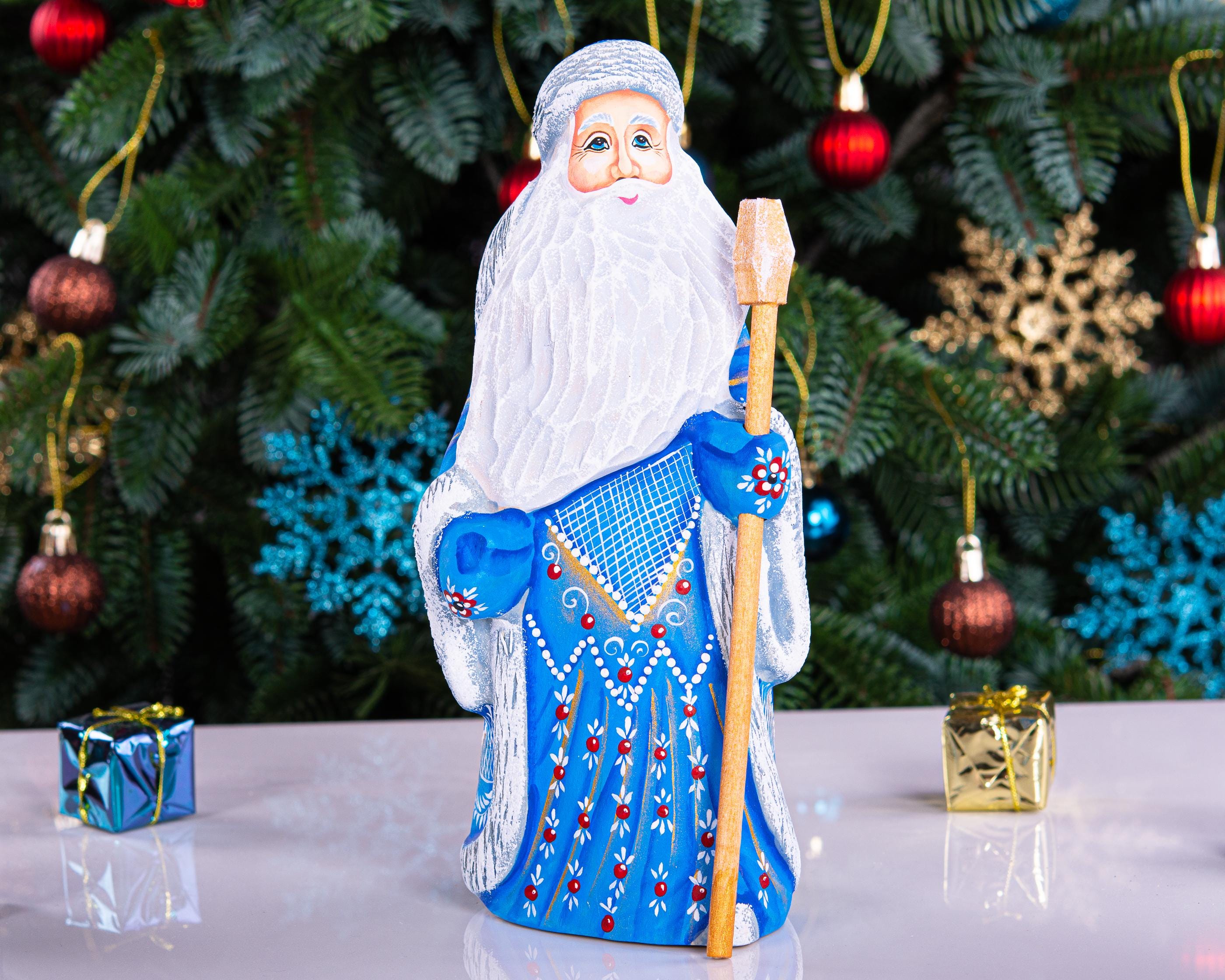 Hand Carved Wooden Santa Claus Figurine: Signed Christmas Decor