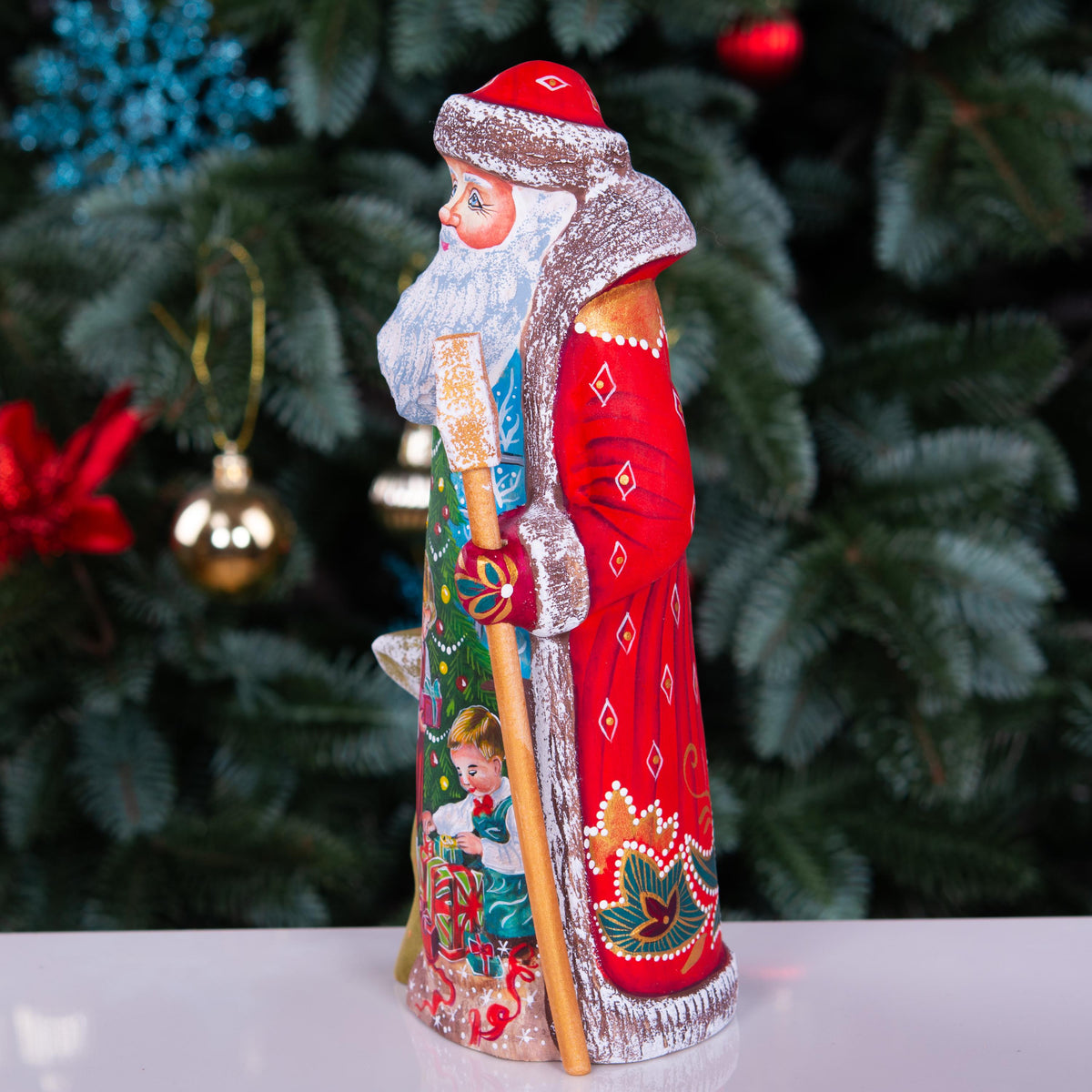 Hand Carved Wooden Santa Claus Figurine: Signed Folk Art Christmas Decor