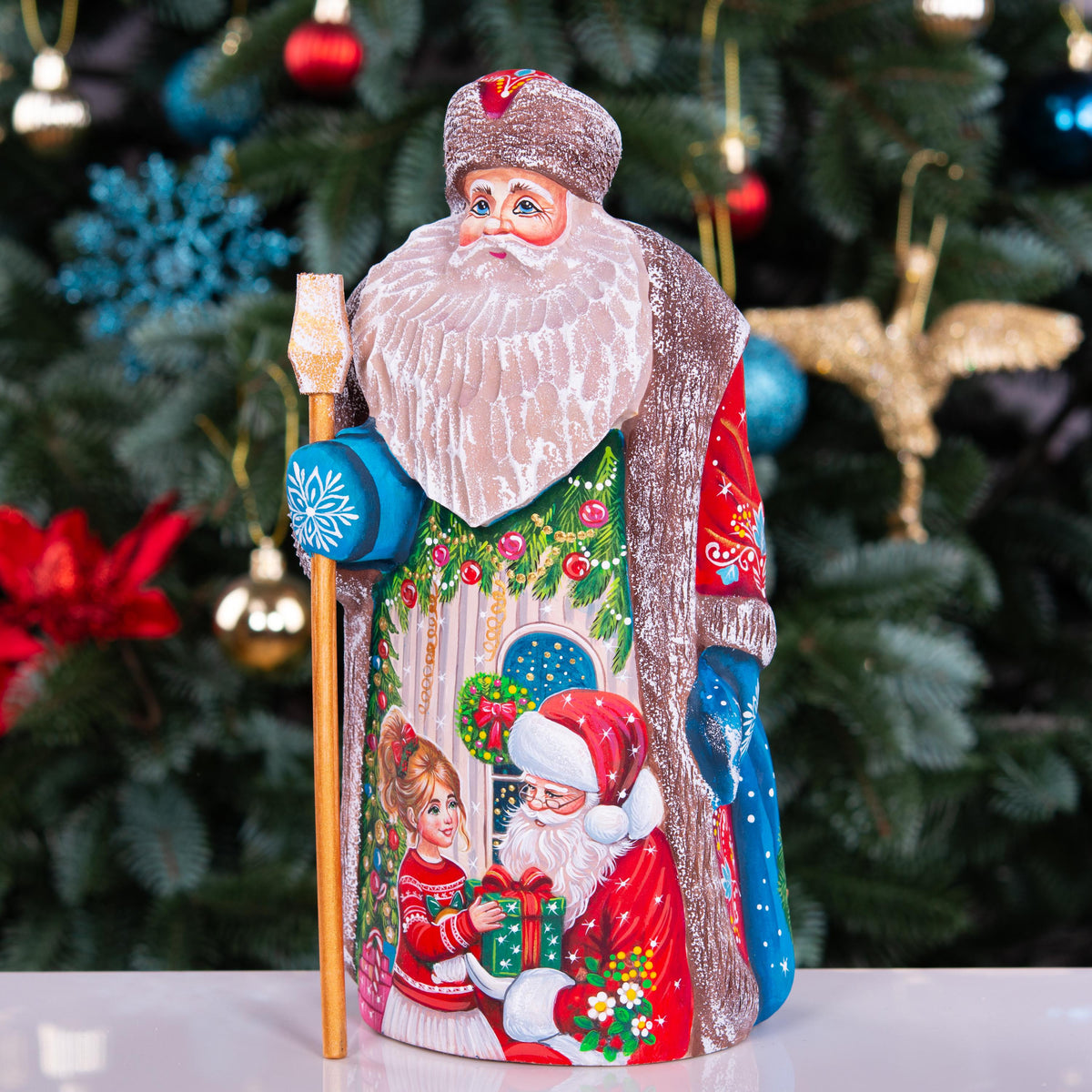 Hand Carved Wooden Santa Claus Figurine: Folk Art Holiday Decor