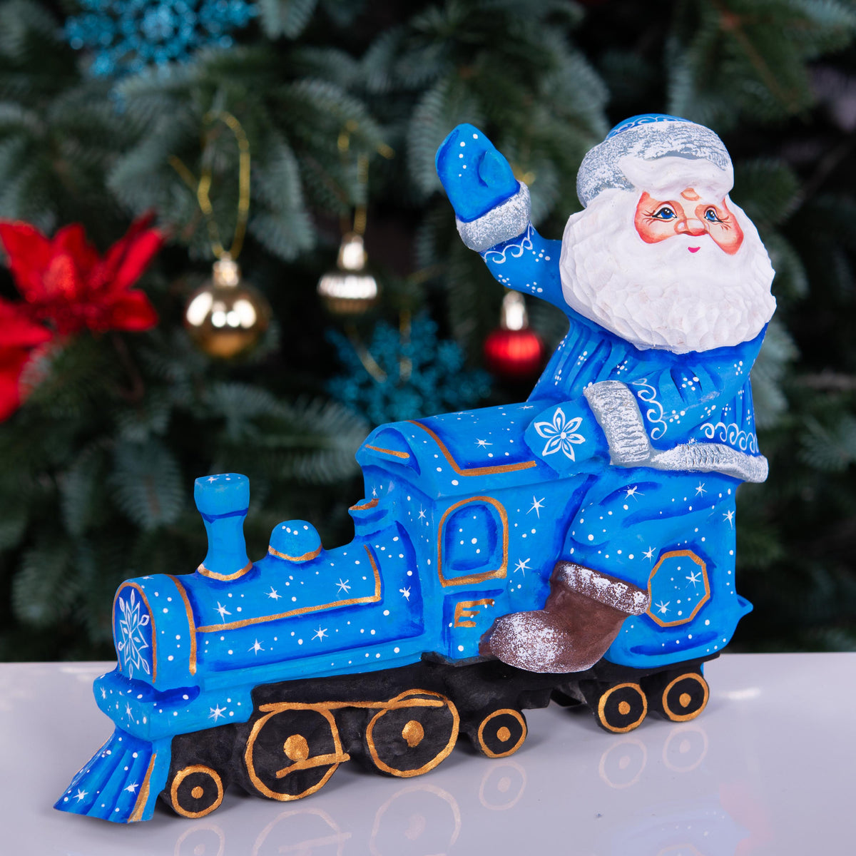 Hand-Carved Wooden Santa Claus Figurine: Christmas Train Decor