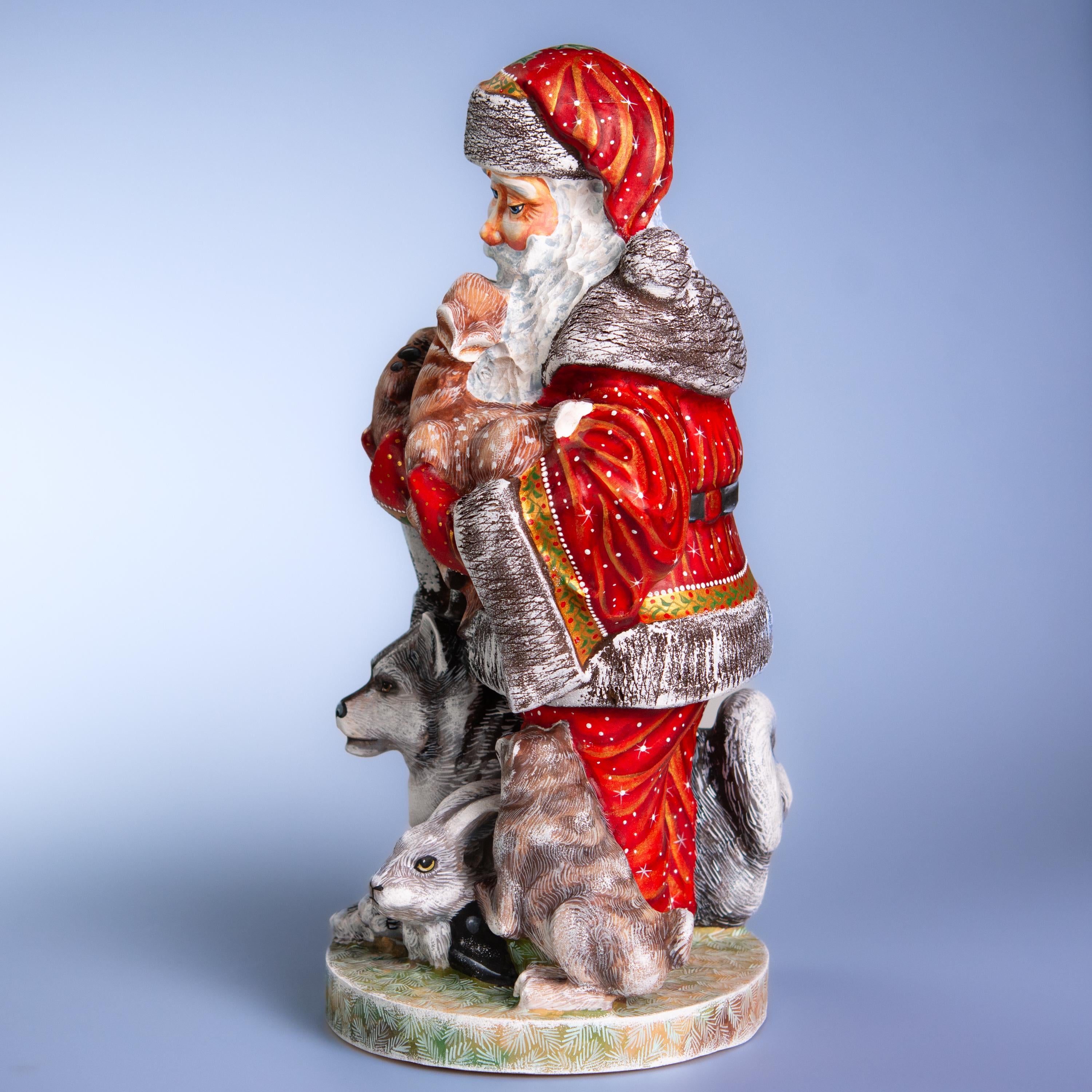 Hand Carved Wooden Santa Claus Figurine: Christmas Holiday Decor (14 inch)