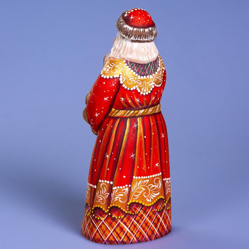 Hand Carved Wooden Santa Claus Figurine with Dog: Hand-Painted Christmas Decor