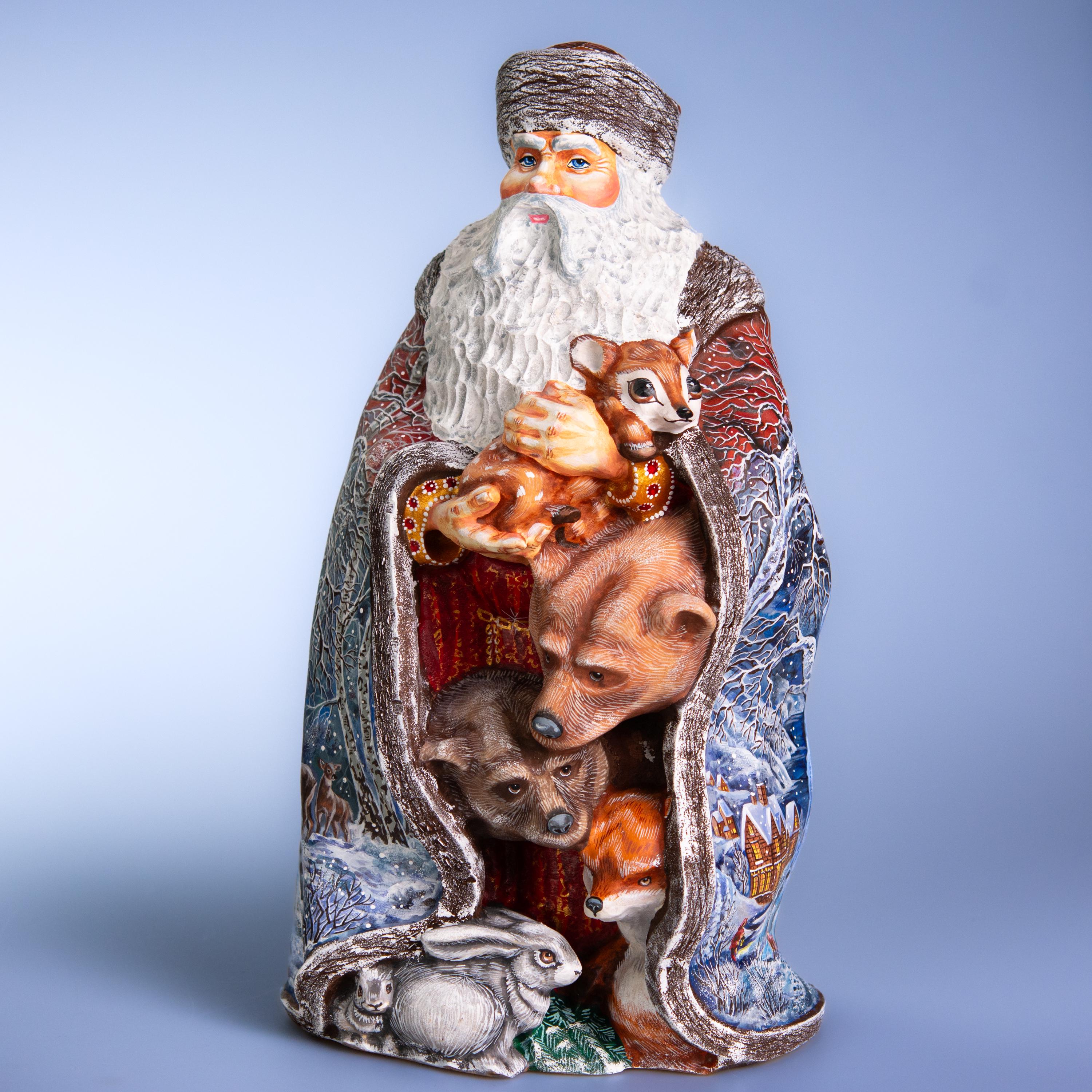 Hand-Carved Wooden Santa Claus Figurine: Christmas Holiday Decor (14 inch)
