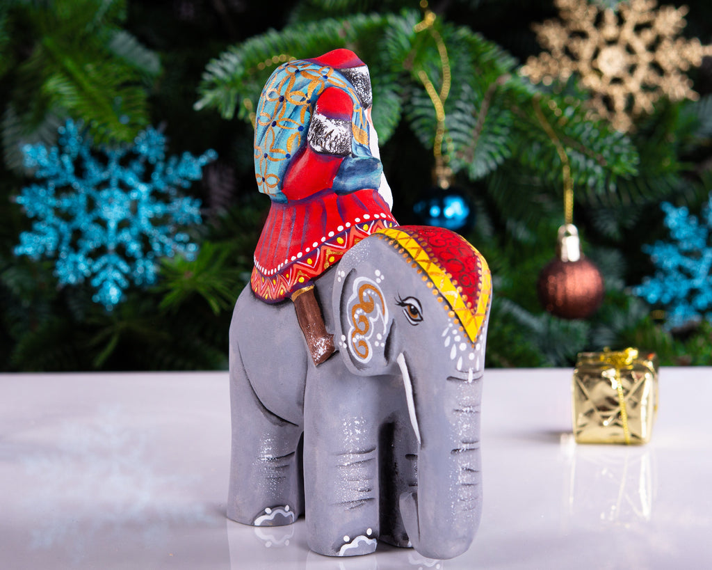 Wooden Hand Carved Santa Claus figurine, Handmade Christmas Home Decor, Hand painted funny Christmas gift made in Ukraine