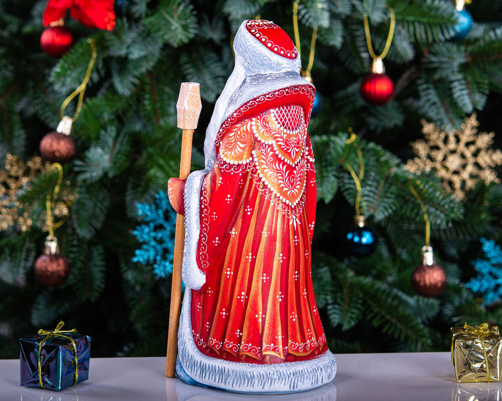Hand-Carved Wooden Santa Claus Figurine: 9" Christmas Decor