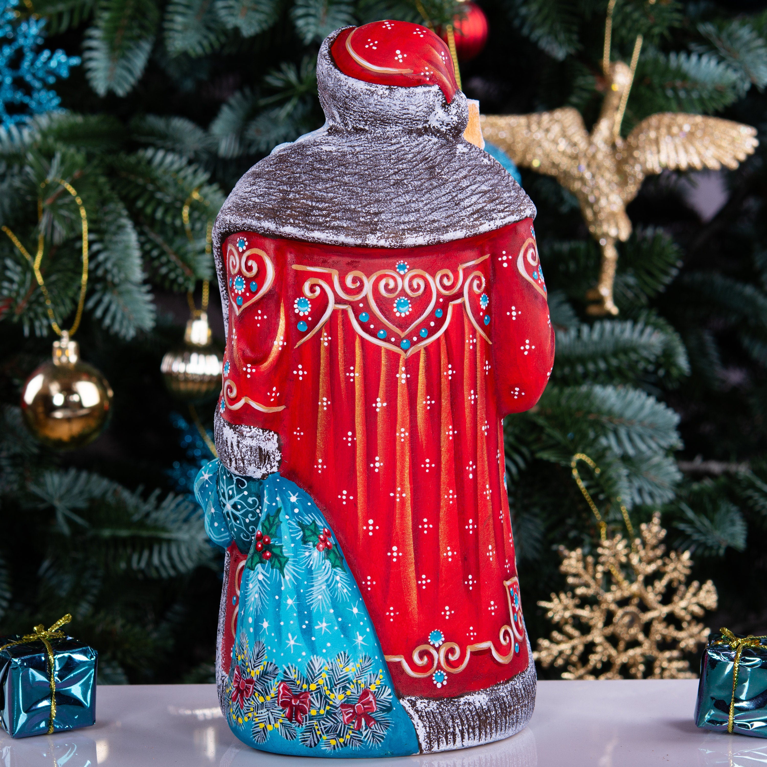 Wooden hand carved Santa Claus figurine 9", Christmas Holiday Home Decor indoor, Hand painted Christmas gift made in Ukraine