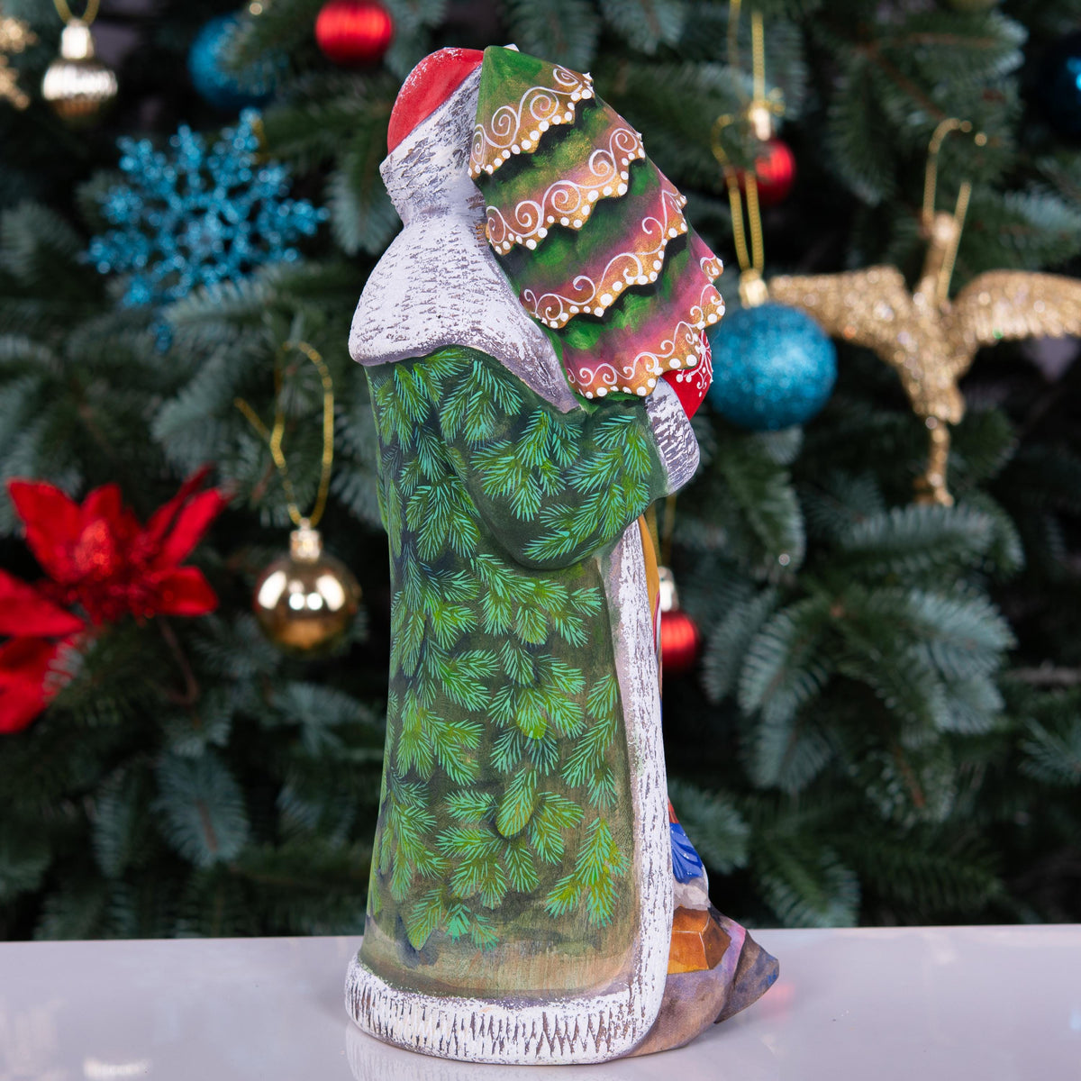 Hand-Carved Wooden Santa Statue: Old World Christmas Decor, Collector Gift
