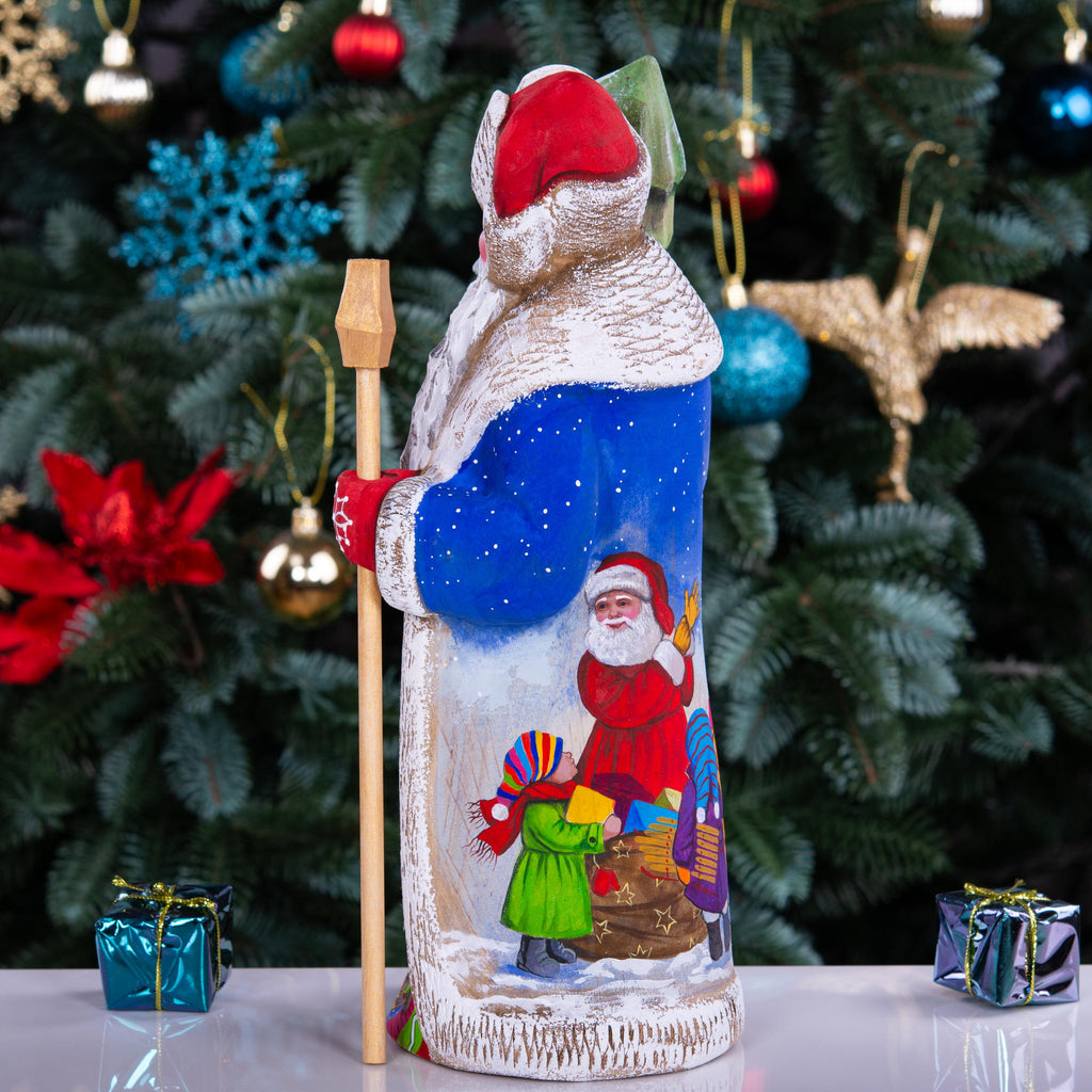 Hand-Carved Wooden Santa Claus Figurine: Christmas Holiday Decor