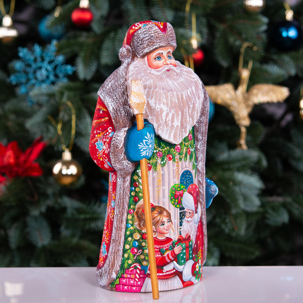Hand Carved Wooden Santa Claus Figurine: Folk Art Holiday Decor