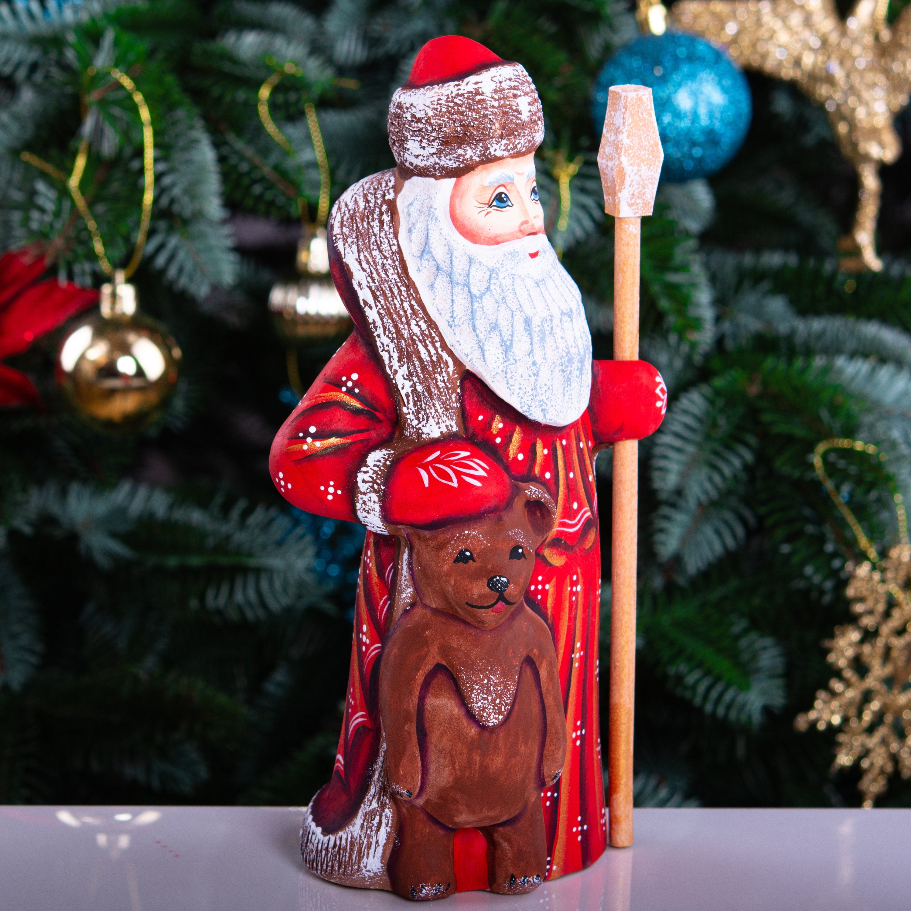 Hand Carved Wooden Santa Claus Figurine: 8" Christmas Decor