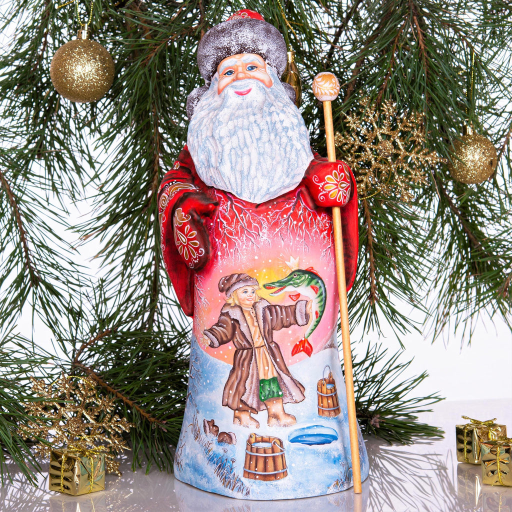 Hand Carved Wooden Santa Claus Figurine: Retro Christmas Decor
