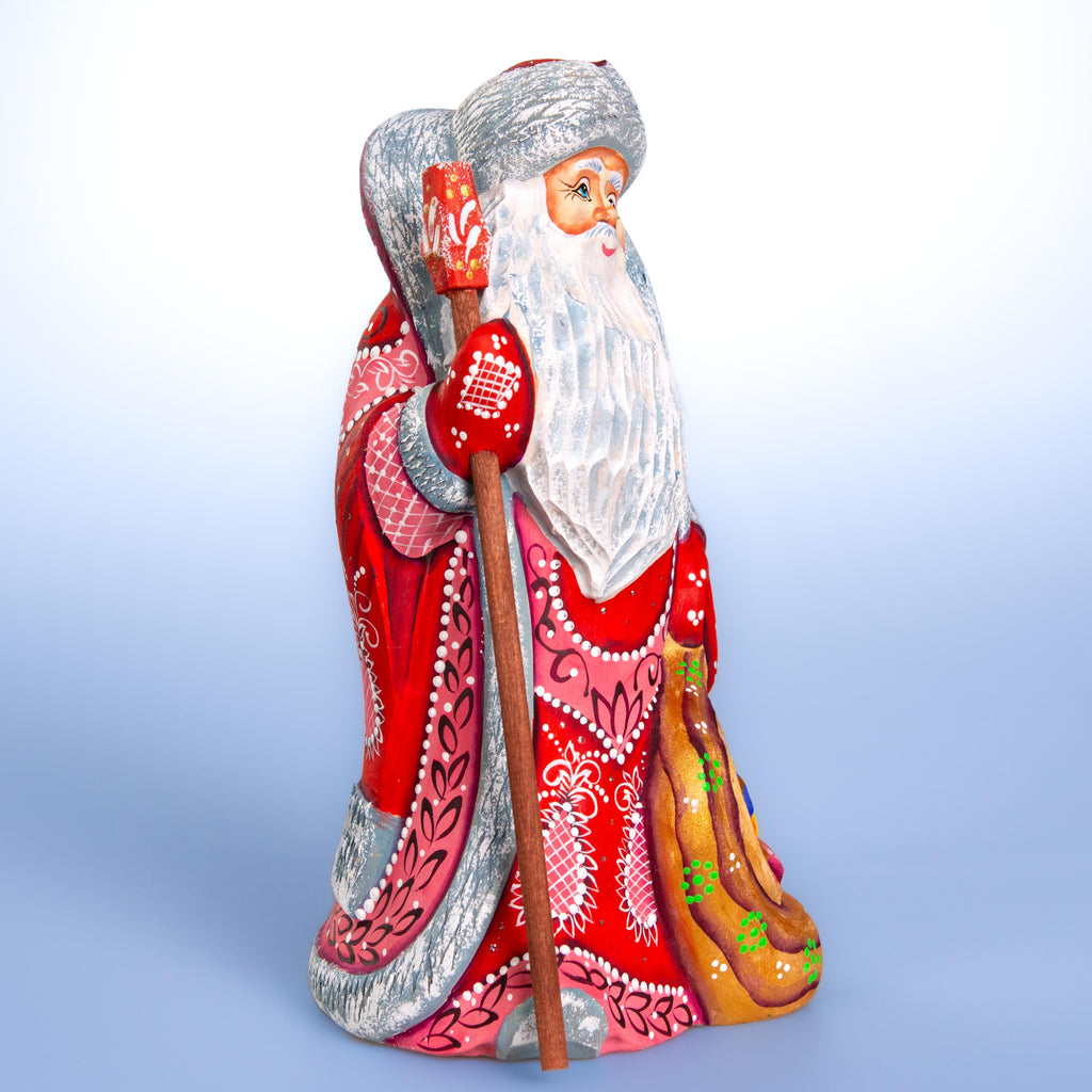 Old World Santa figurine 9.1 inch, folk art mantel decor