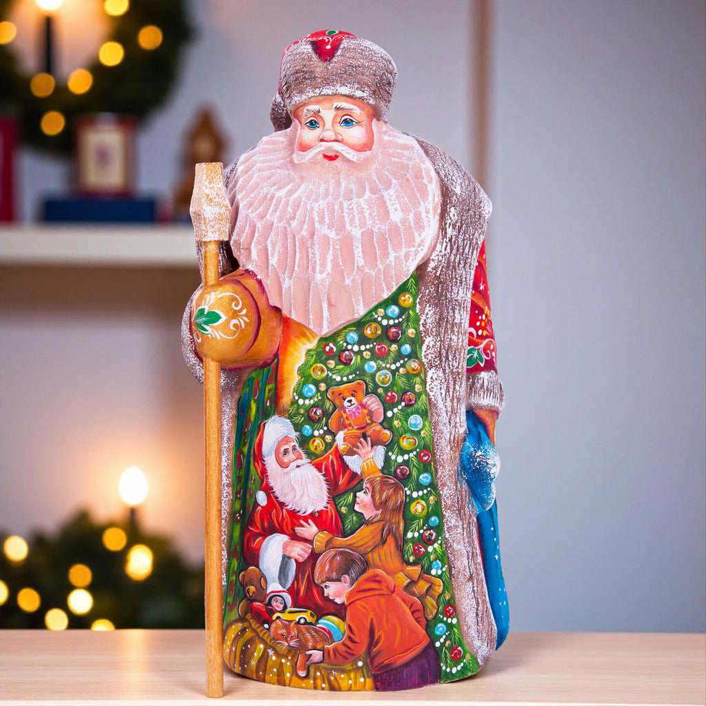 Santa Claus figurine, folk art children with toys, 9.4 inch