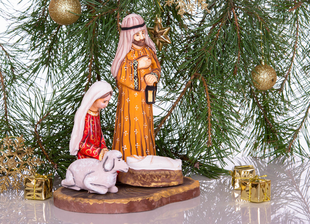 Wooden Holy Family figurine 9.4 inch, hand painted creche