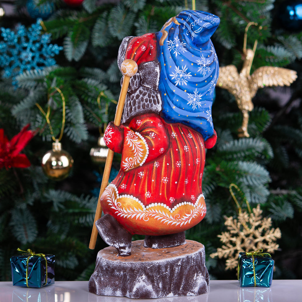 Hand Painted Wooden Santa Claus Statue: Old World Christmas Decor
