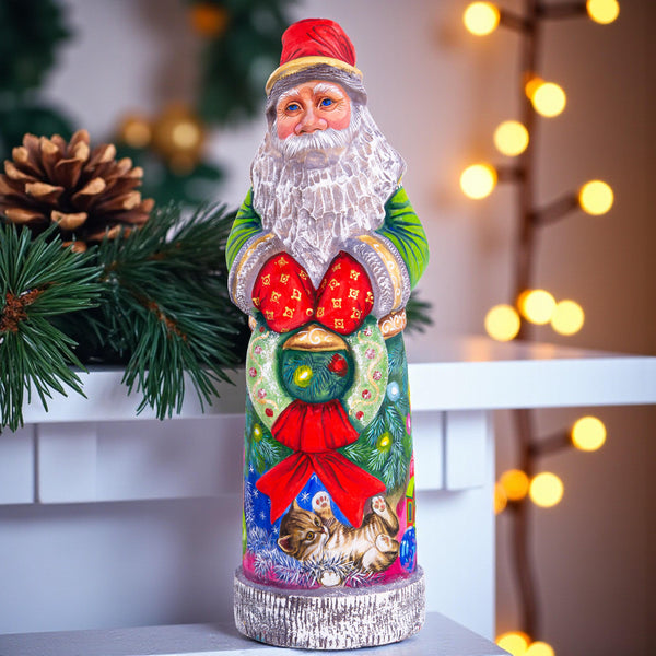 Hand carved wooden Santa figurine 10.6 inch, Christmas wreath with cats, mantel centerpiece
