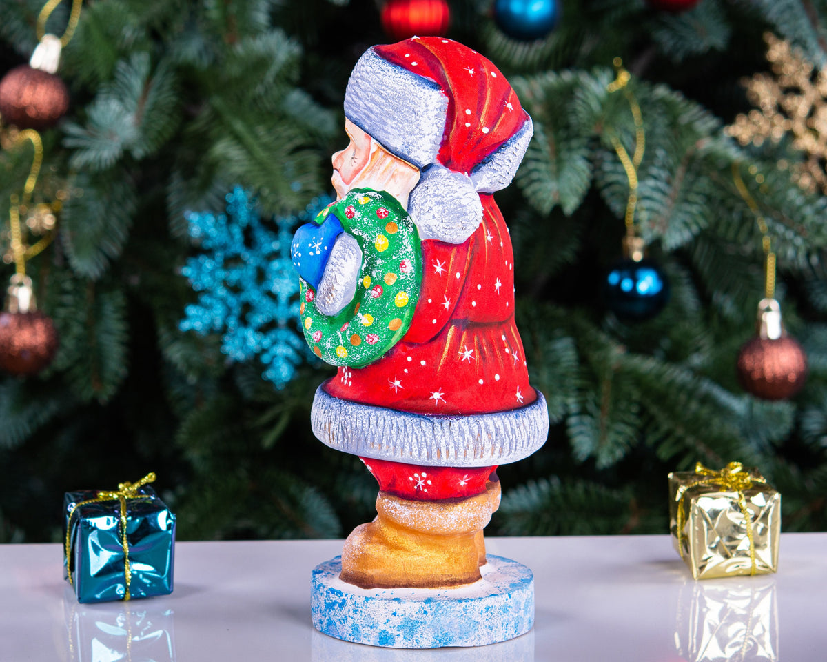 Santa Figurine 7", Hand‑Carved Wood, Christmas Wreath & Pipe