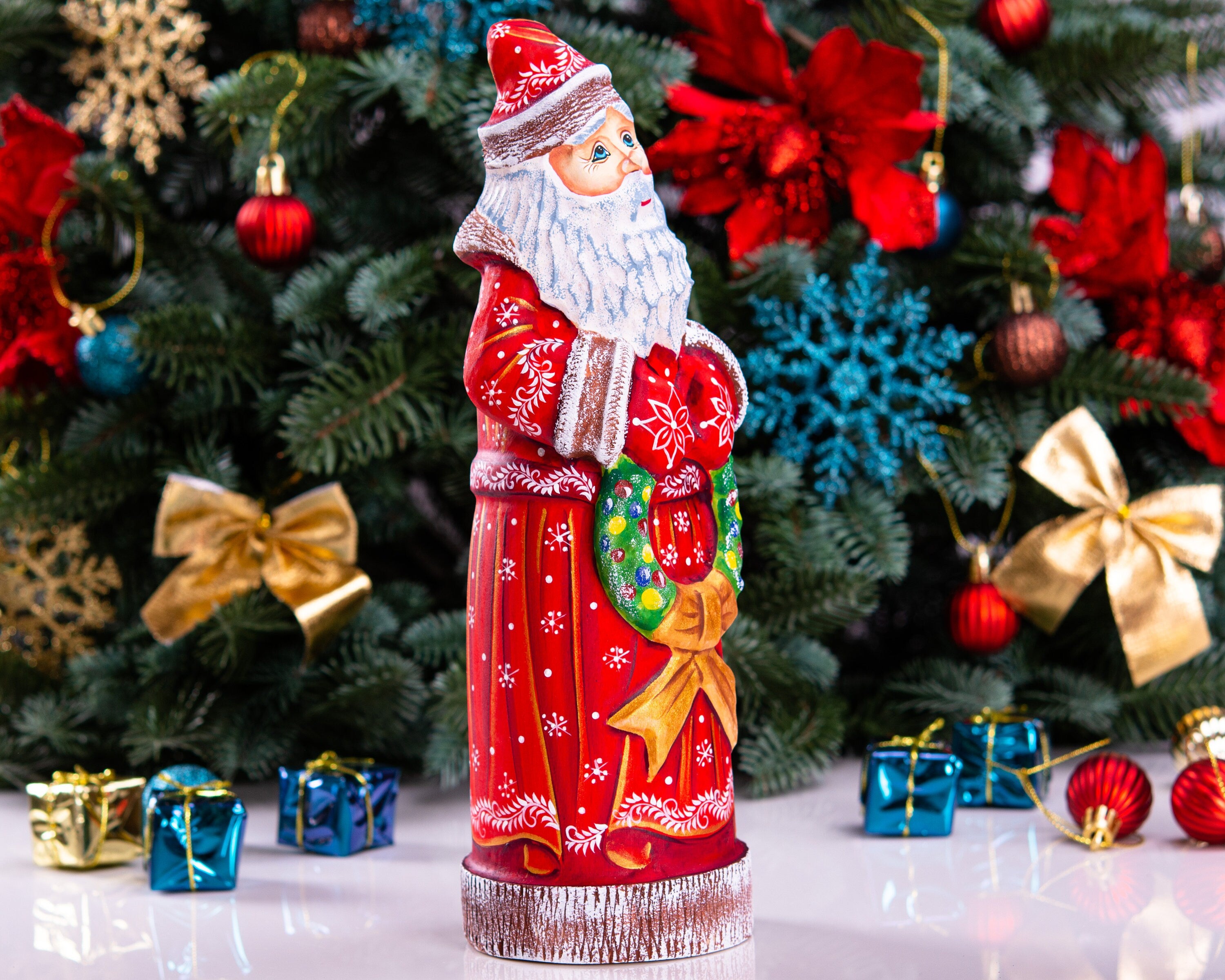 Hand carved Santa wooden figurine 11.4 inch, wreath Christmas decor