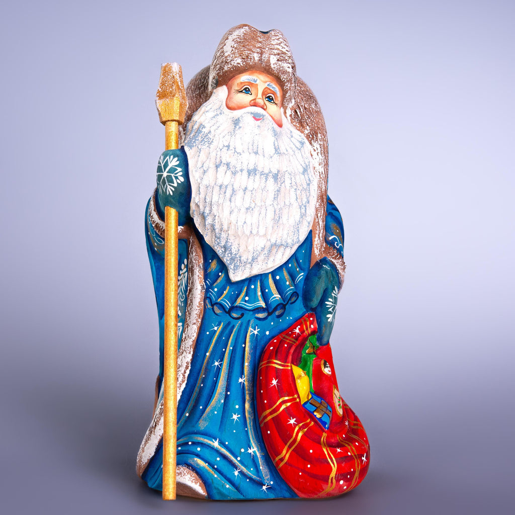 Hand Carved Wooden Santa Claus Figurine: Christmas Holiday Decor