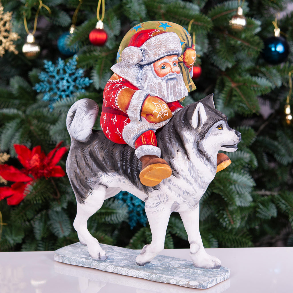 Hand Carved Wooden Santa Claus Figurine: Folk Art Christmas Decor