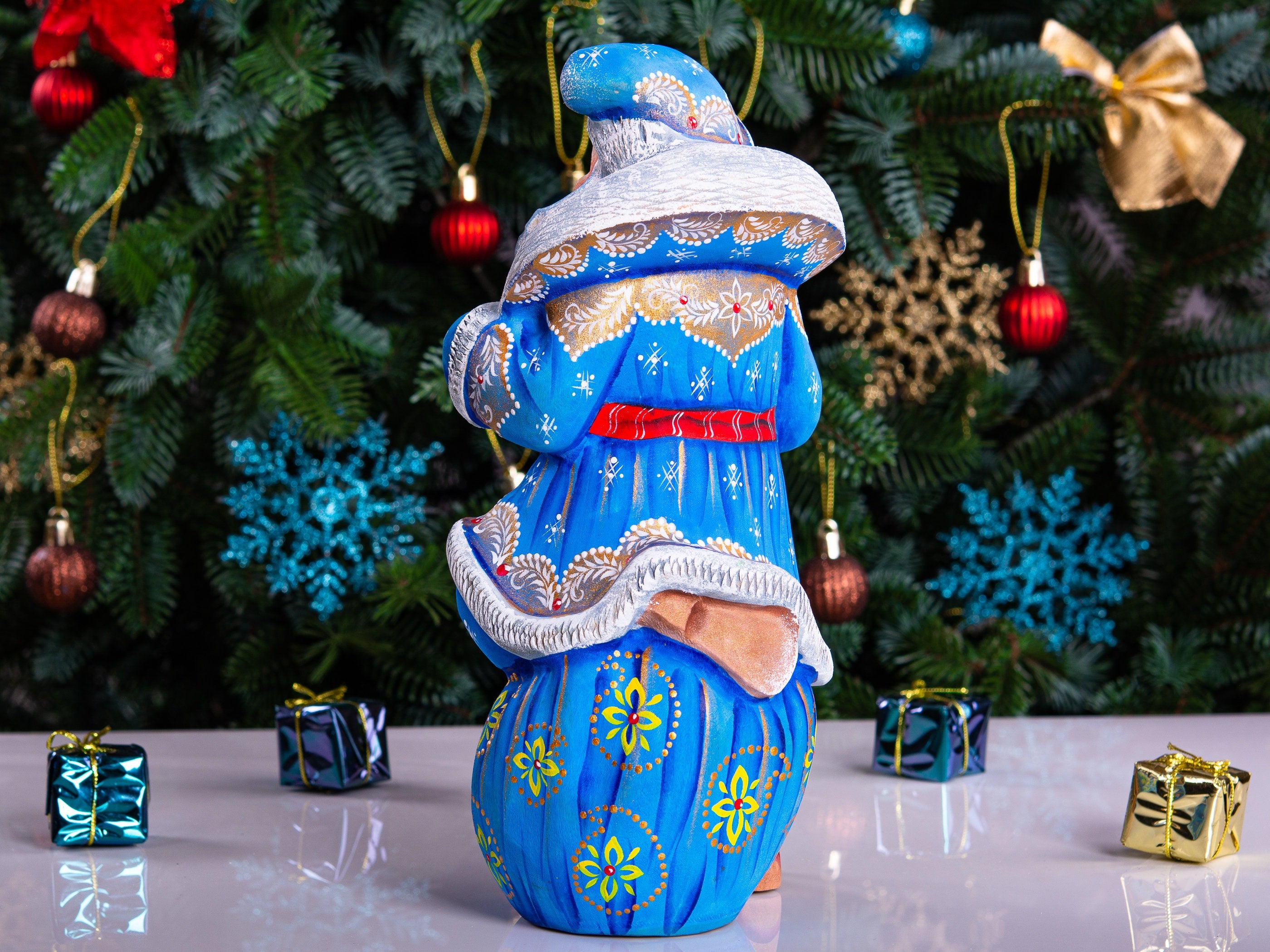 Wooden Santa Claus figurine 9", Vintage Home Christmas Holiday Decor, funny Christmas gift ideas made in Ukraine