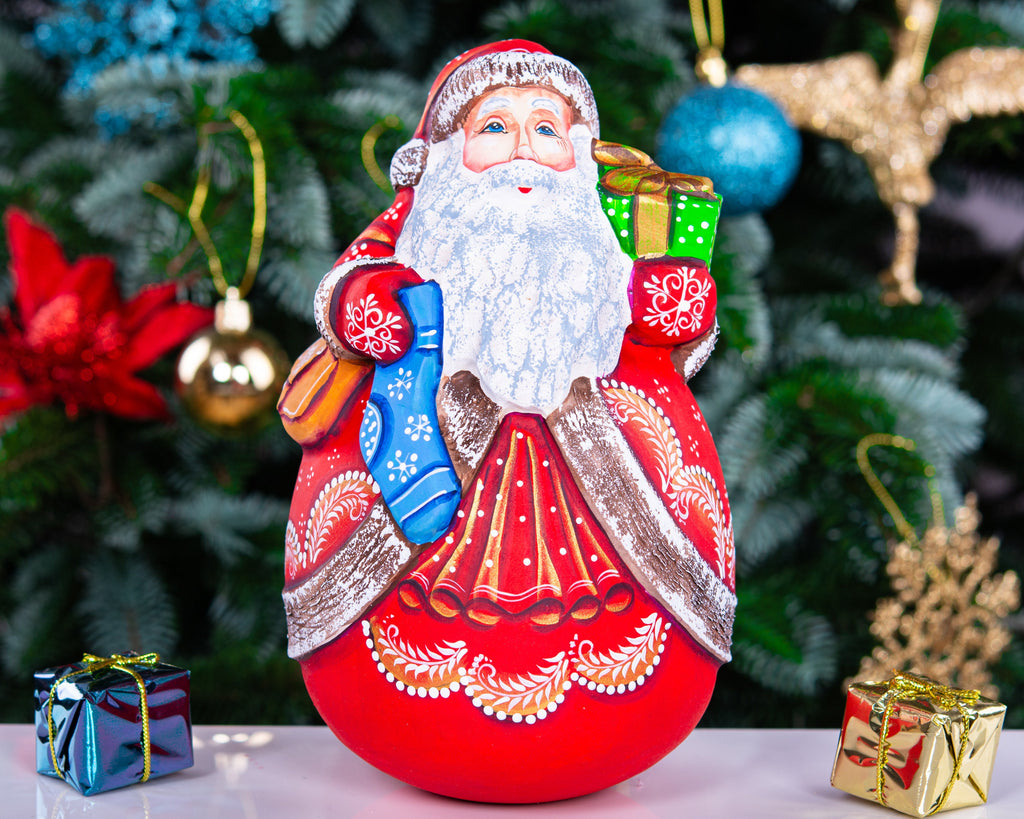 Wooden hand carved Santa Claus figurine, Handmade Christmas Holiday Home Decor indoor, Hand painted Christmas gift idea made in Ukraine
