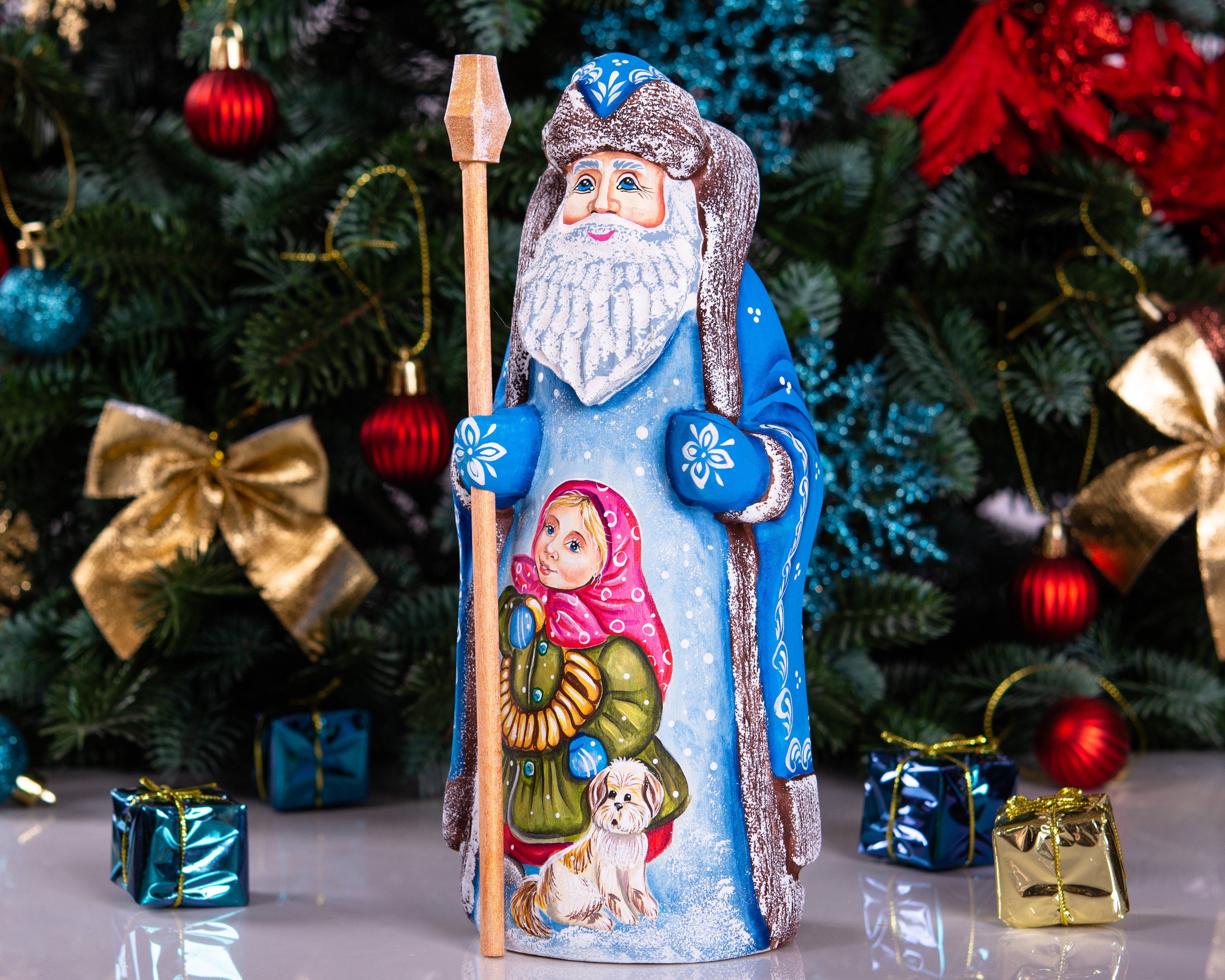 Vintage style Santa wood carving 9 inch, little girl and dog, holiday shelf decor