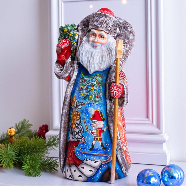 Hand Carved Wooden Santa Claus Figurine: Retro Christmas Decor