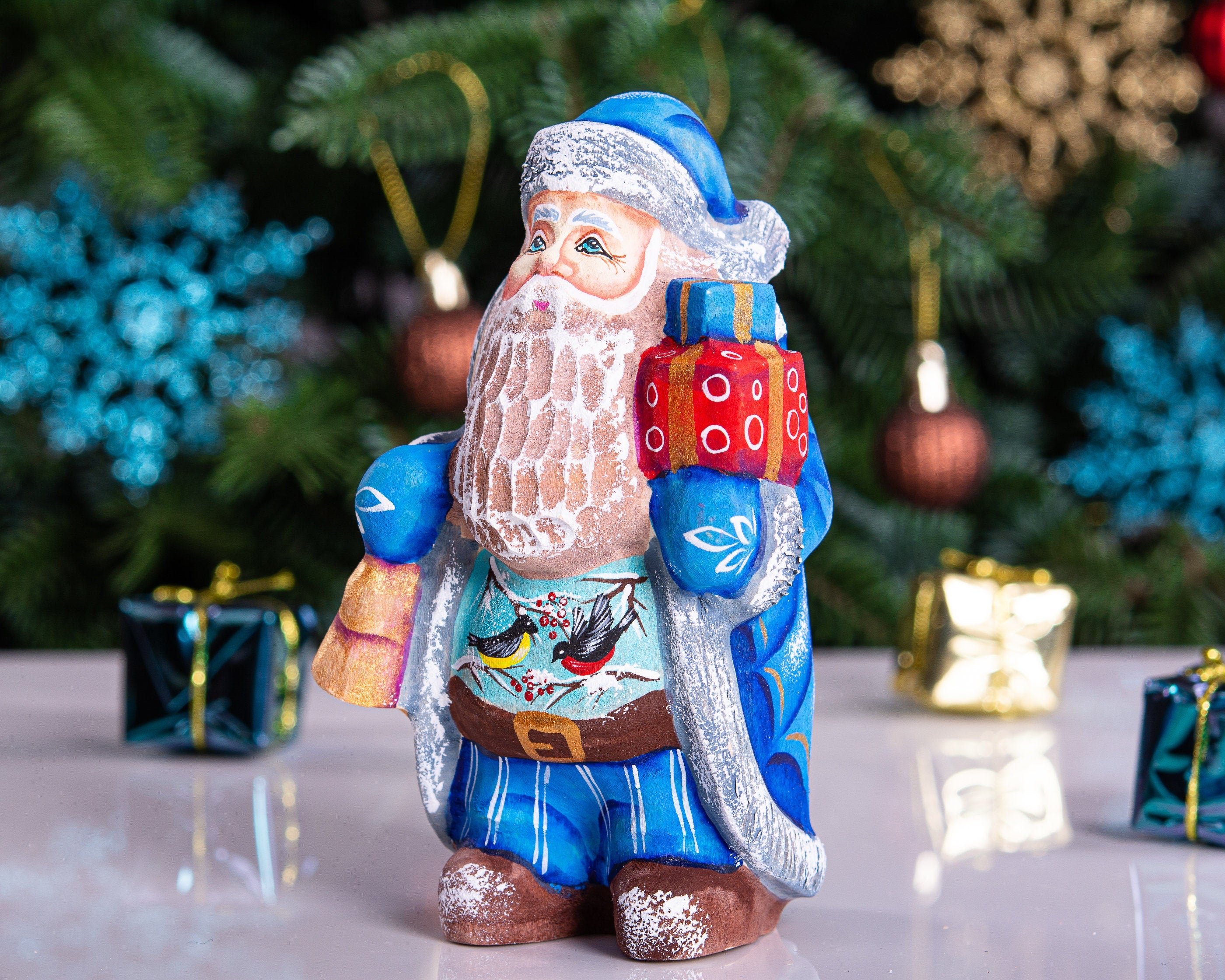 Santa Figurine Hand Carved Wood Bell and Gifts Bird Accents 5.5″