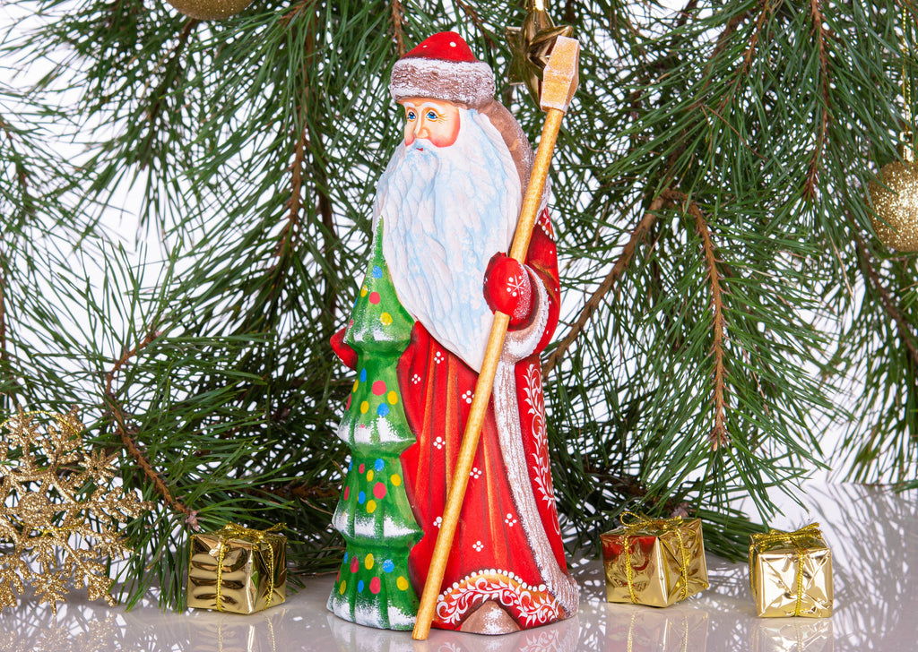 Hand Carved Santa Claus Figurine: Rustic Christmas Mantel Decor