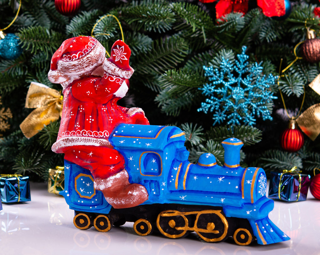 Hand Carved Wooden Santa Claus Figurine: Christmas Train Decor