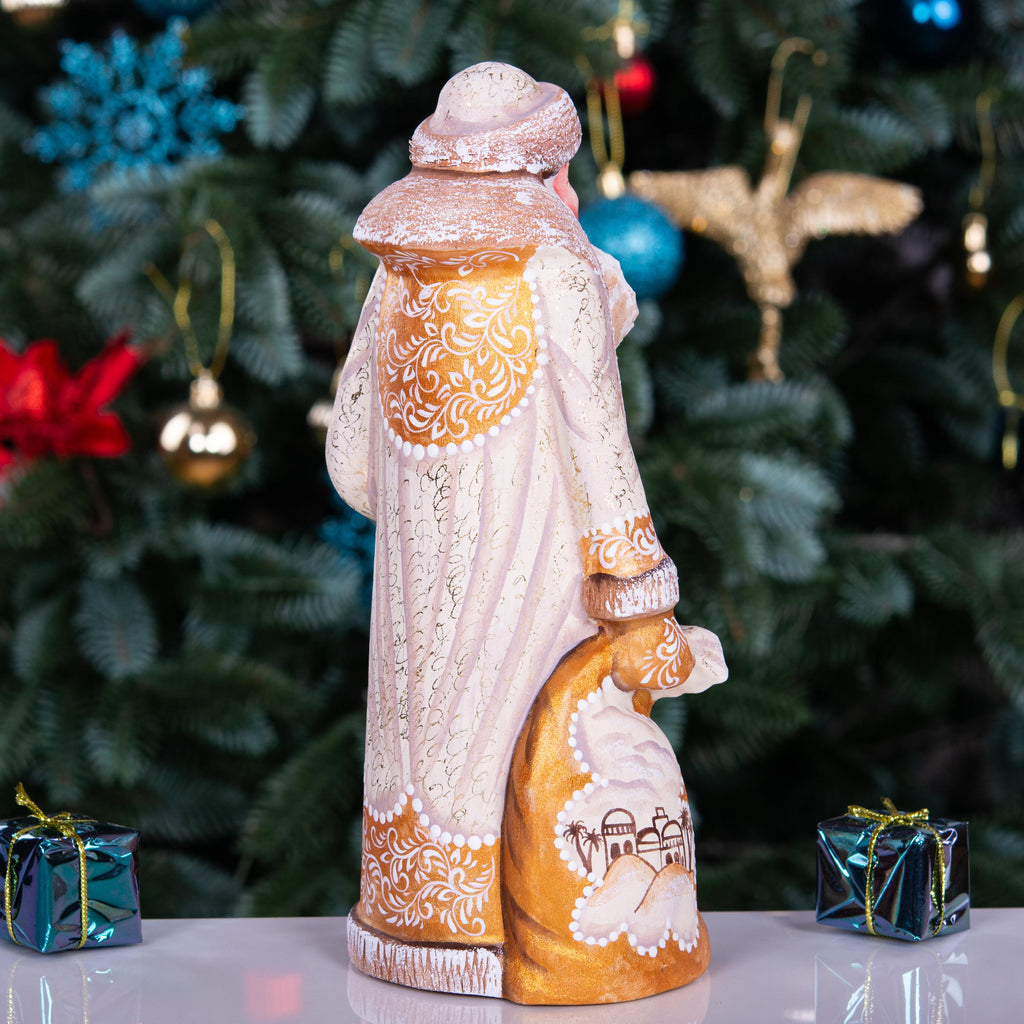 Santa Figurine 9", Nativity Scene, White & gold Coat, Old World