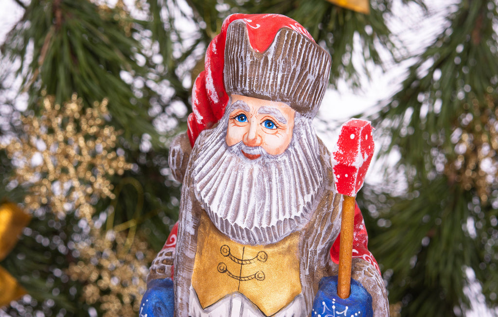Hand Carved Wooden Santa Claus Figurine: 12" Christmas Home Decor