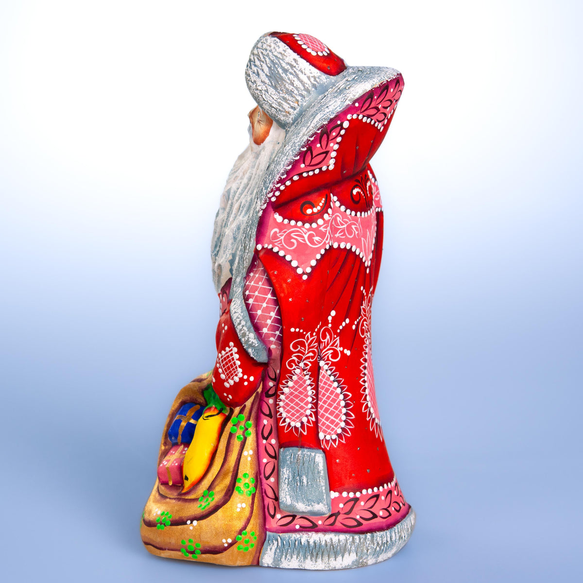 Old World Santa figurine 9.1 inch, folk art mantel decor